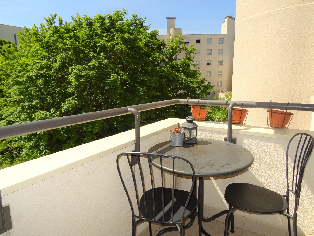 Appartement Montigny Le Bretonneux 4 pièce(s) 70.07 m2 Appartement Montigny Le Bretonneux 4 pièce(s) 70.07 m2