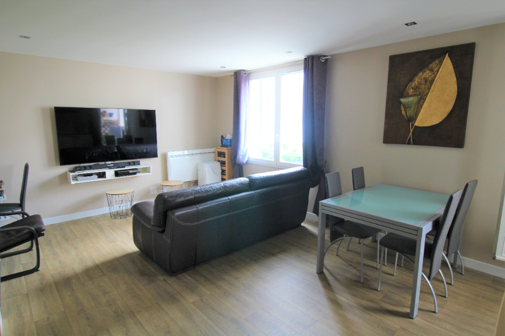 Appartement Guyancourt 4 pièce(s) 74.20 m2 Appartement Guyancourt 4 pièce(s) 74.20 m2