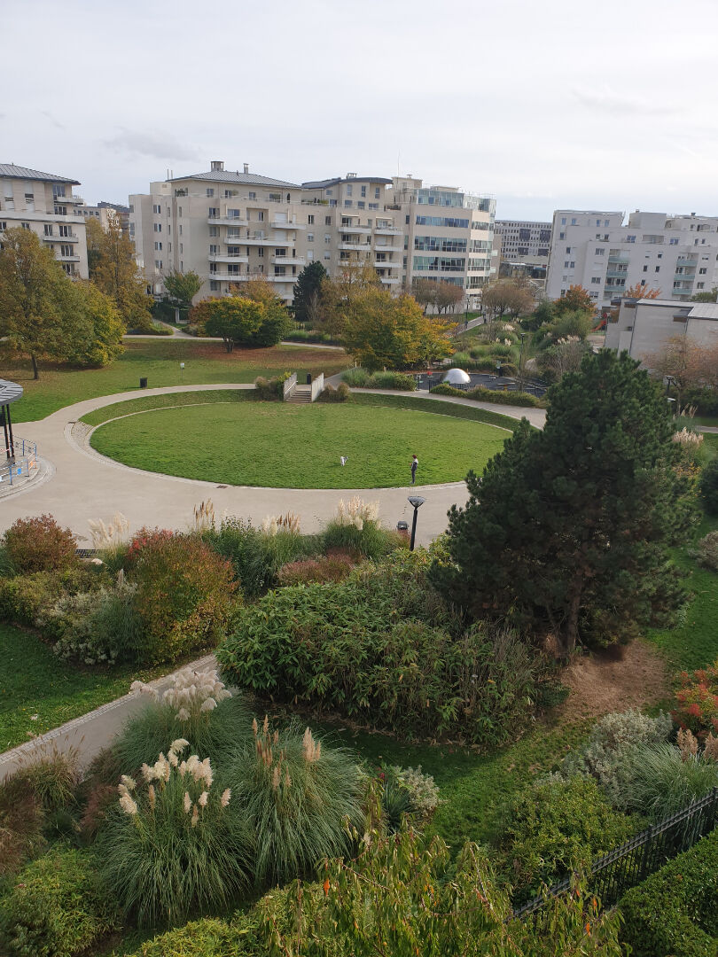 Appartement Montigny Le Bretonneux 4 pièce(s) 91.50 m2 Appartement Montigny Le Bretonneux 4 pièce(s) 91.50 m2
